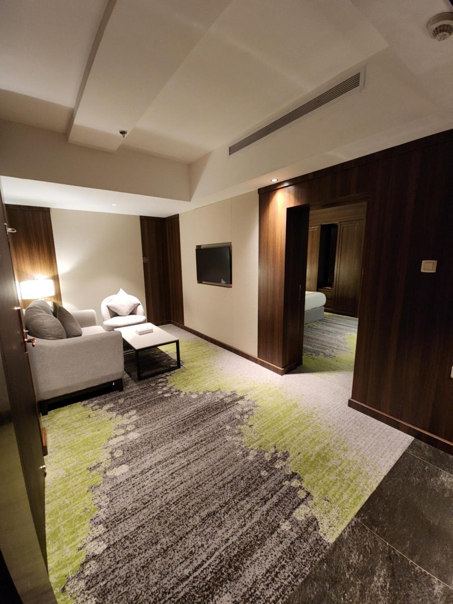 Azar Hotel Ahad Rafidah Eksteriør billede